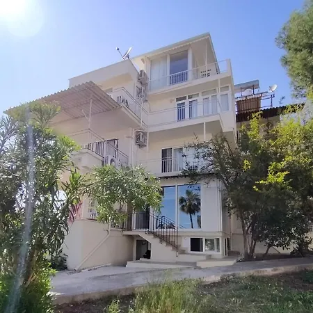 Apartman Denizim & *